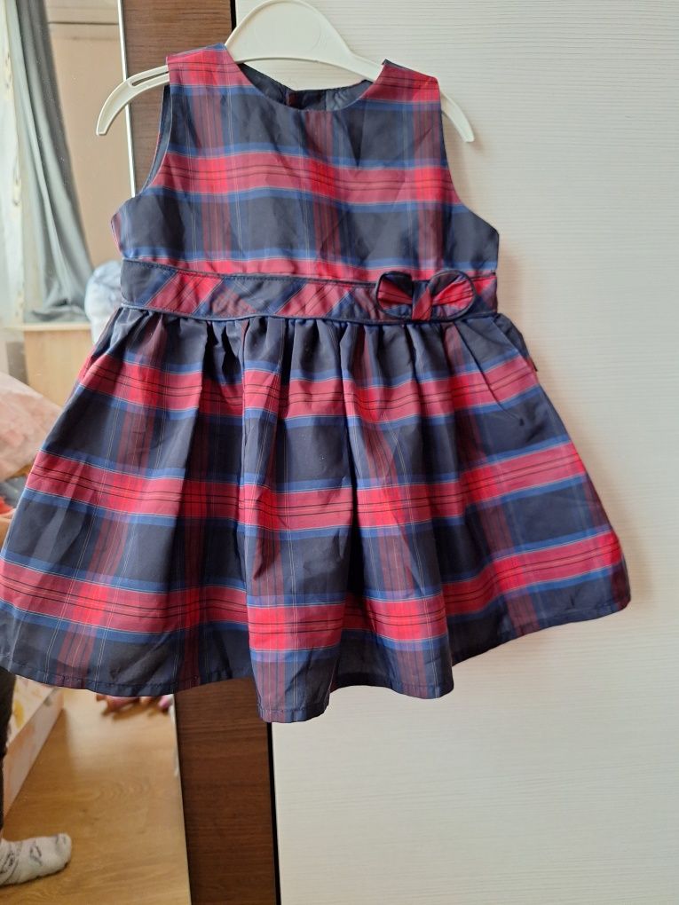 Rochițe fetita 6, 12, 18 luni Lot hăinuțe 1 an H&M 68 74 80 Elegante