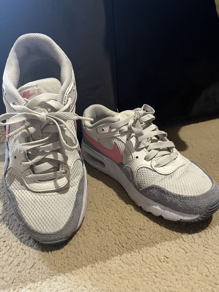 Спортни обувки Nike Air Max