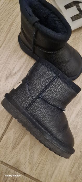 Incaltaminte marimea 22/23