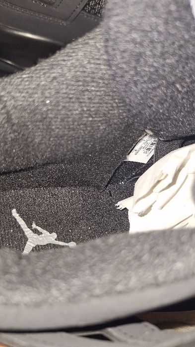 Jordan 4 Black cat