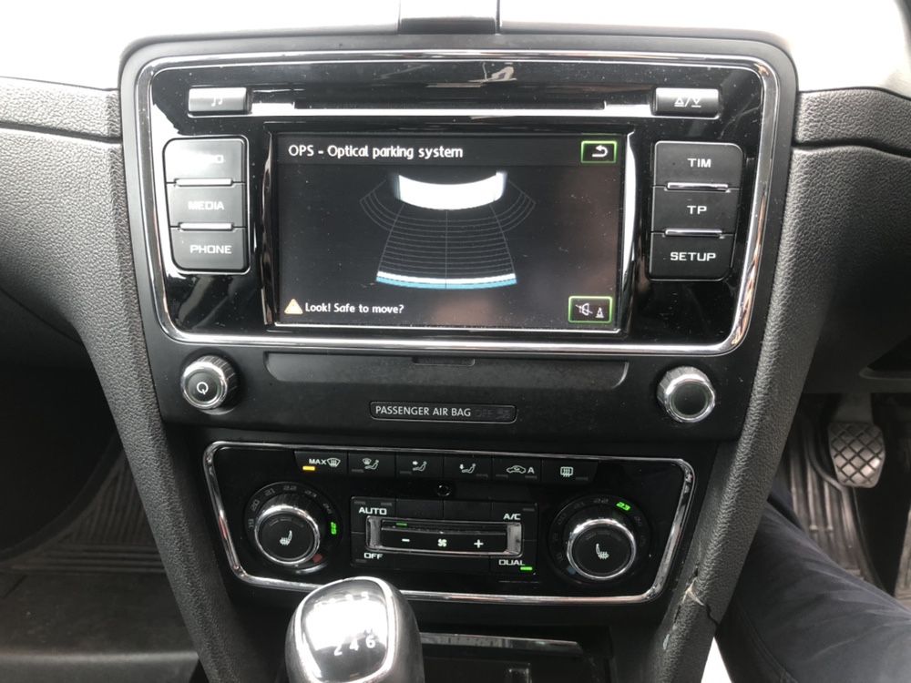 Skoda Superb 2.0 TDI на части