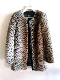 Дамско палто с леопардов принт, размер М
