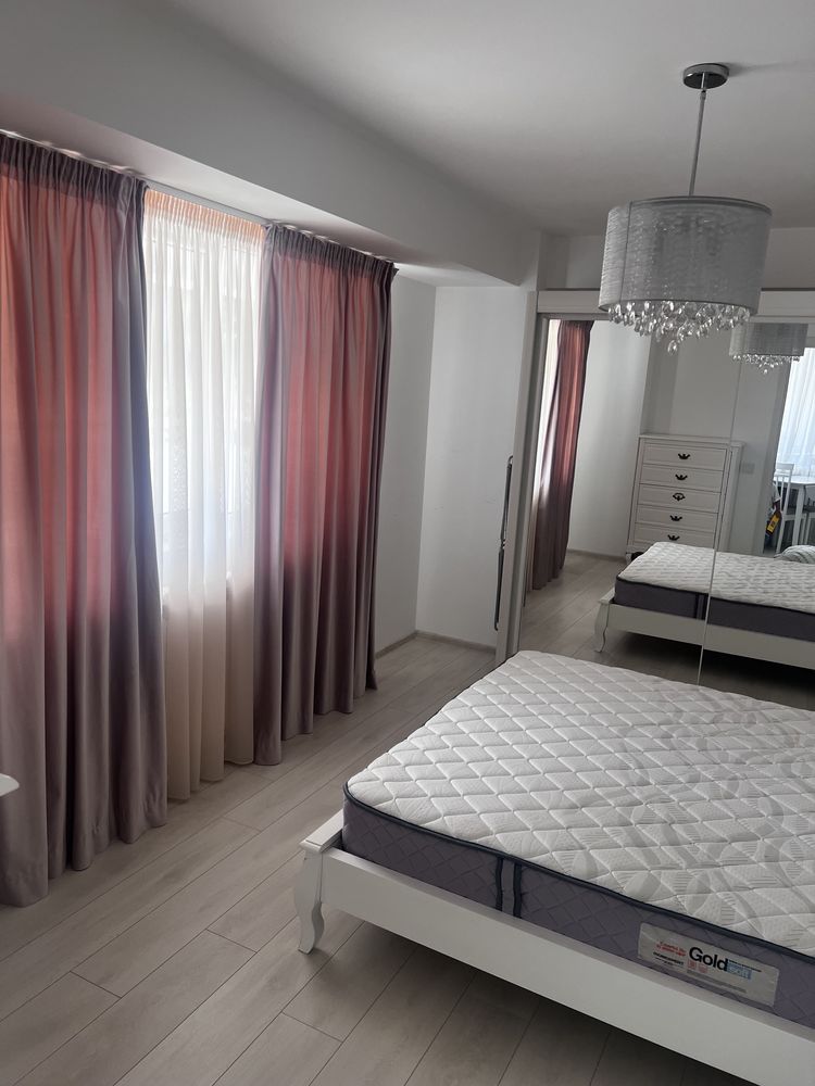 Vand apartament Expo Residence cu 2 camere