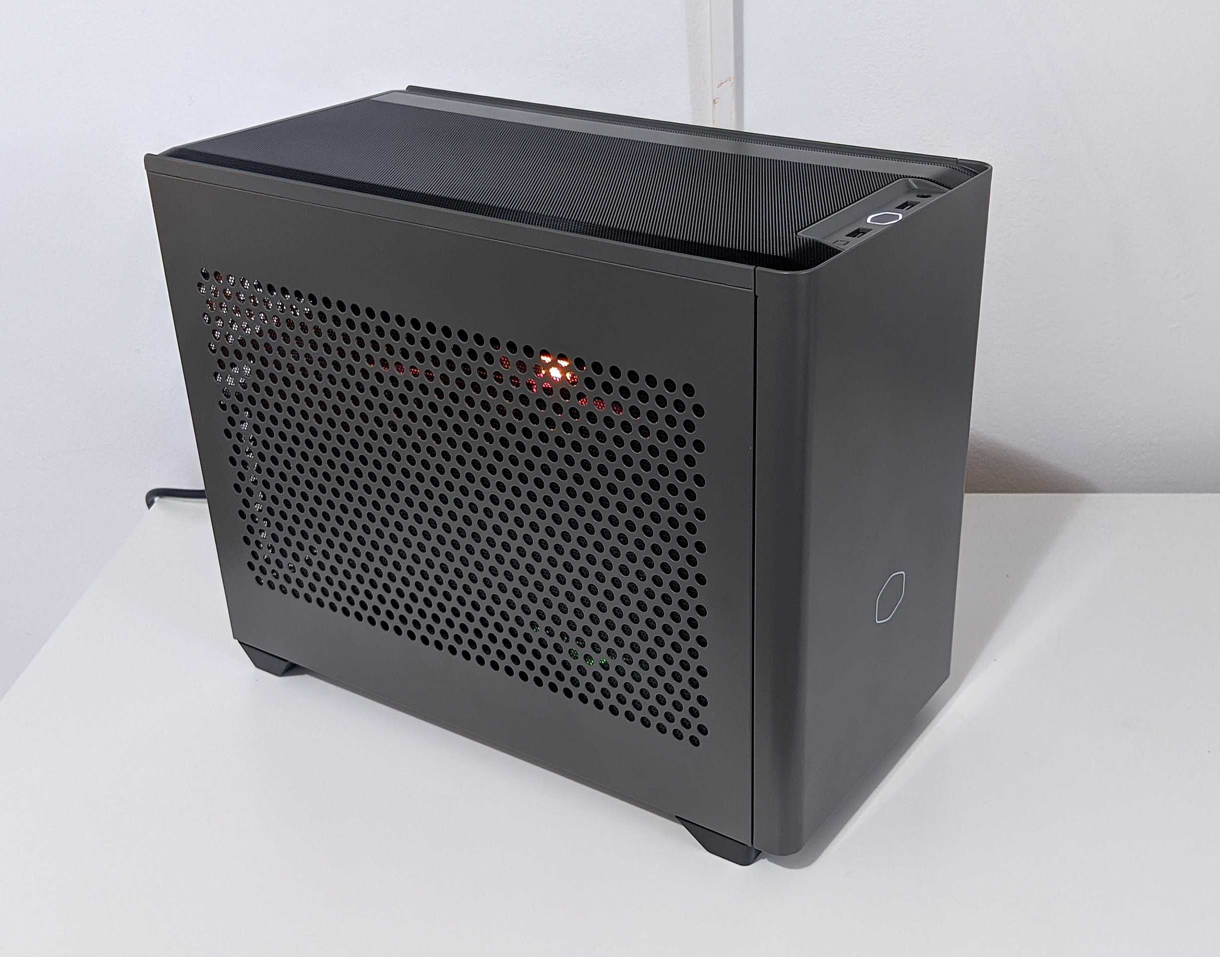 PC ITX Ryzen 7 9700X RTX 5070 32GB DDR5 1TB NVMe