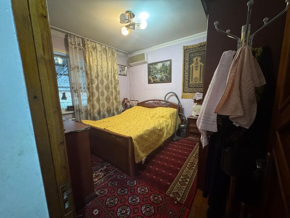 Продаётся 2/1/4 77 серия кирпич 56м2 Яккасароайский район МВД корзинка