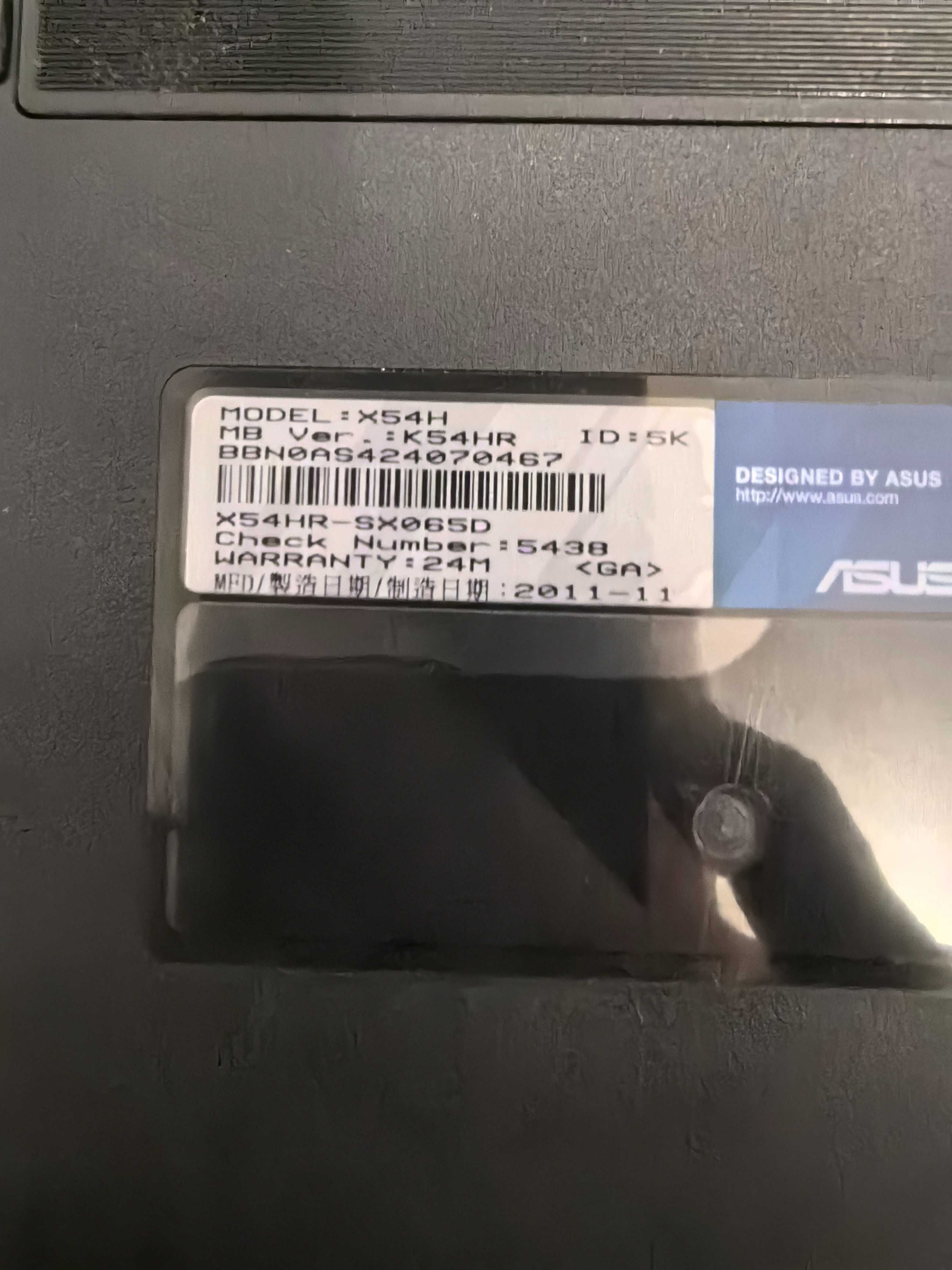 Лаптоп Asus K54HR.