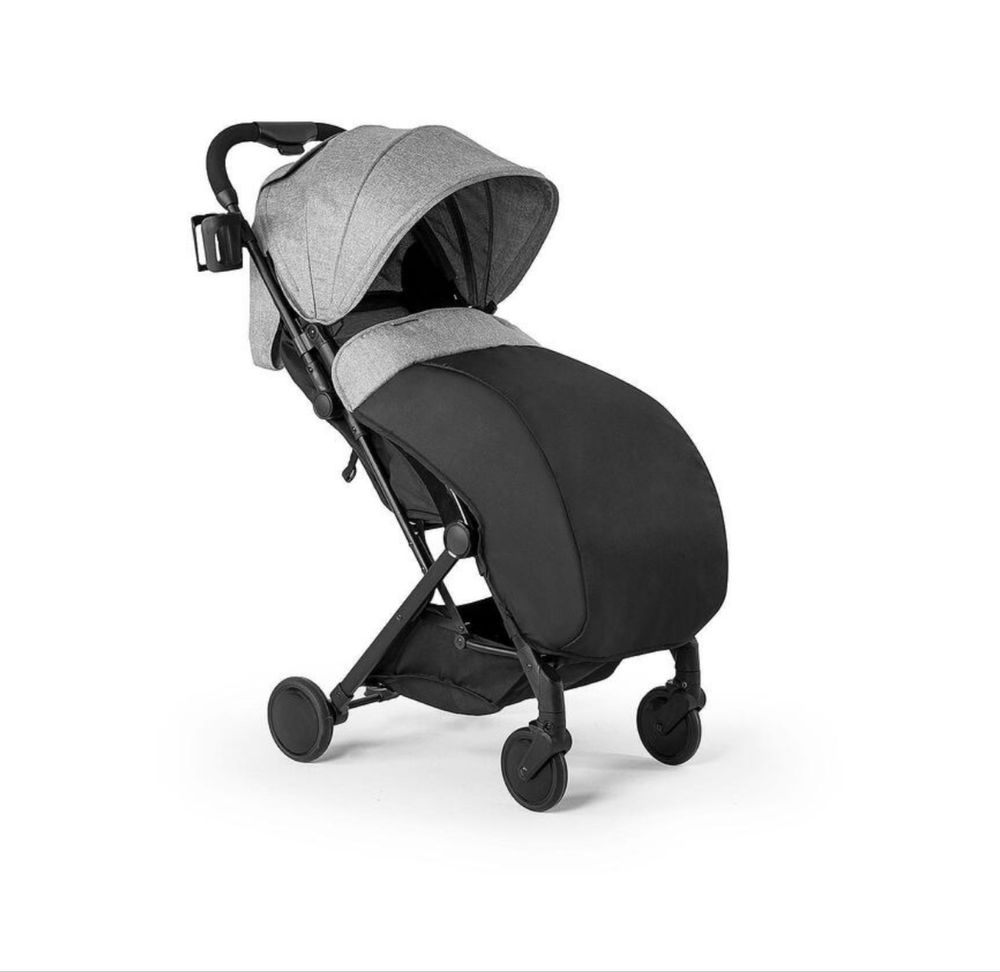 Лятна количка Kinderkraft Pilot