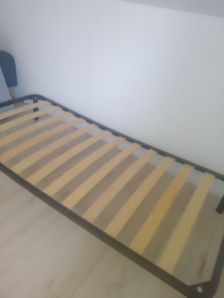 Pat single cadru metalic Jysk