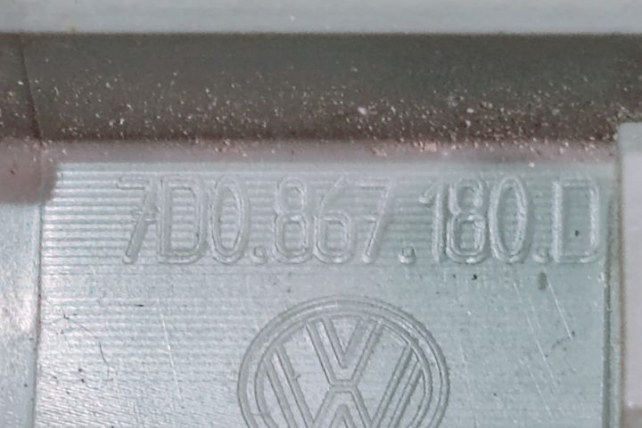 Maner Usa  7D0867180D Volkswagen VW Transporter T4