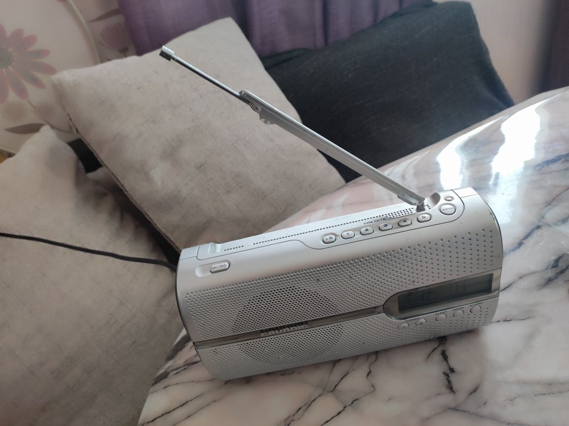 Радио Grundig music 51.