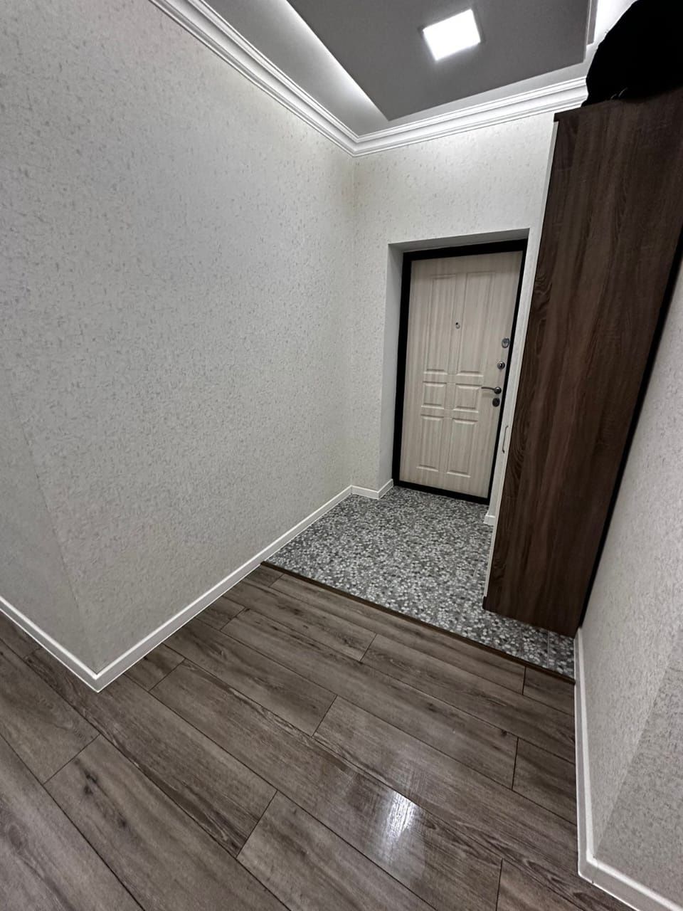 СРОЧНО!!! Продам 3 к.кв ЖК Даулет Групп р-он Алтын Орда, 5/5 
2019 год