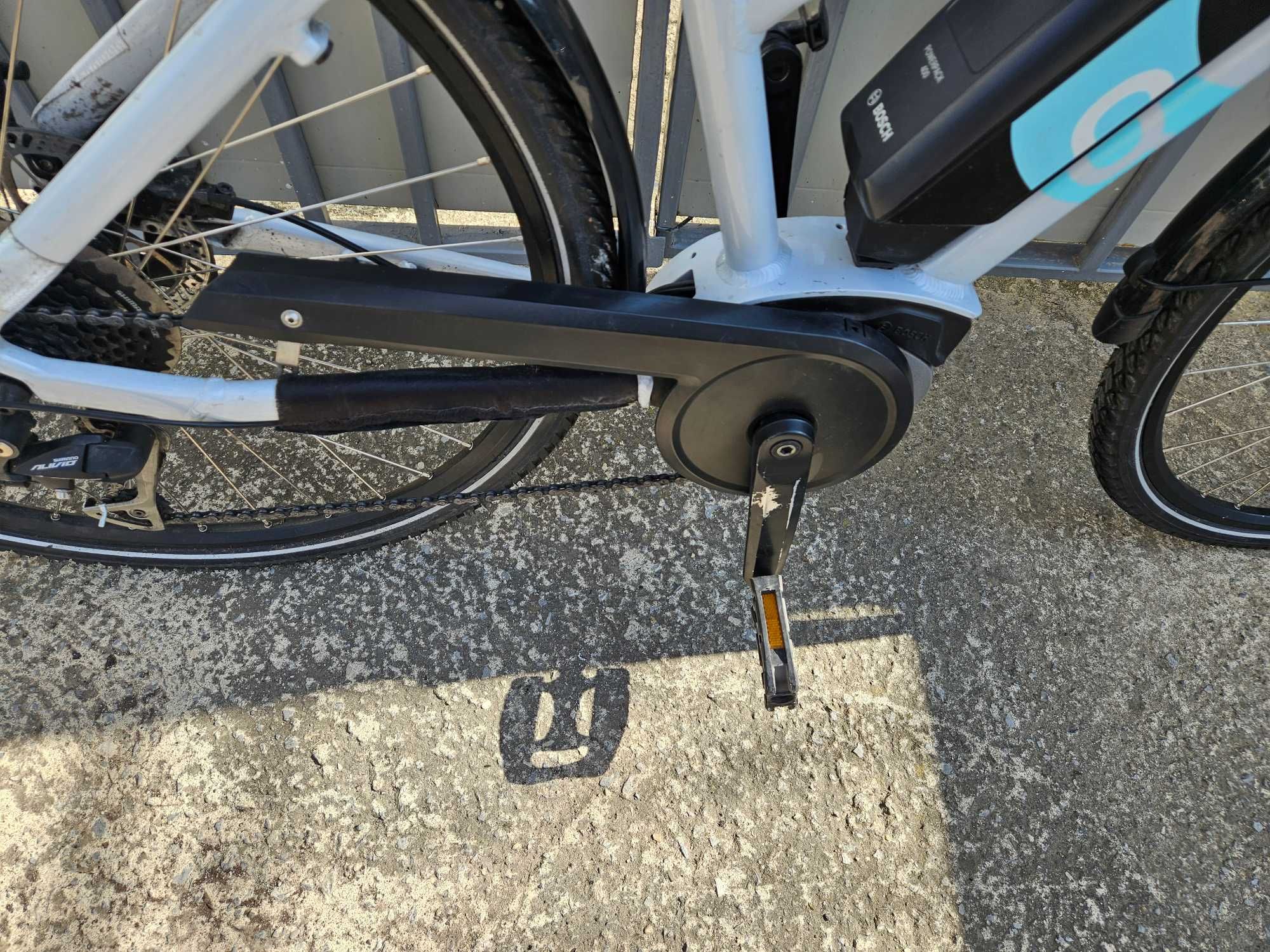 Електрически велосипед 28 цола LIQBIKE