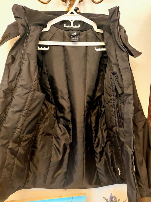 Geaca Adidas impermeabila