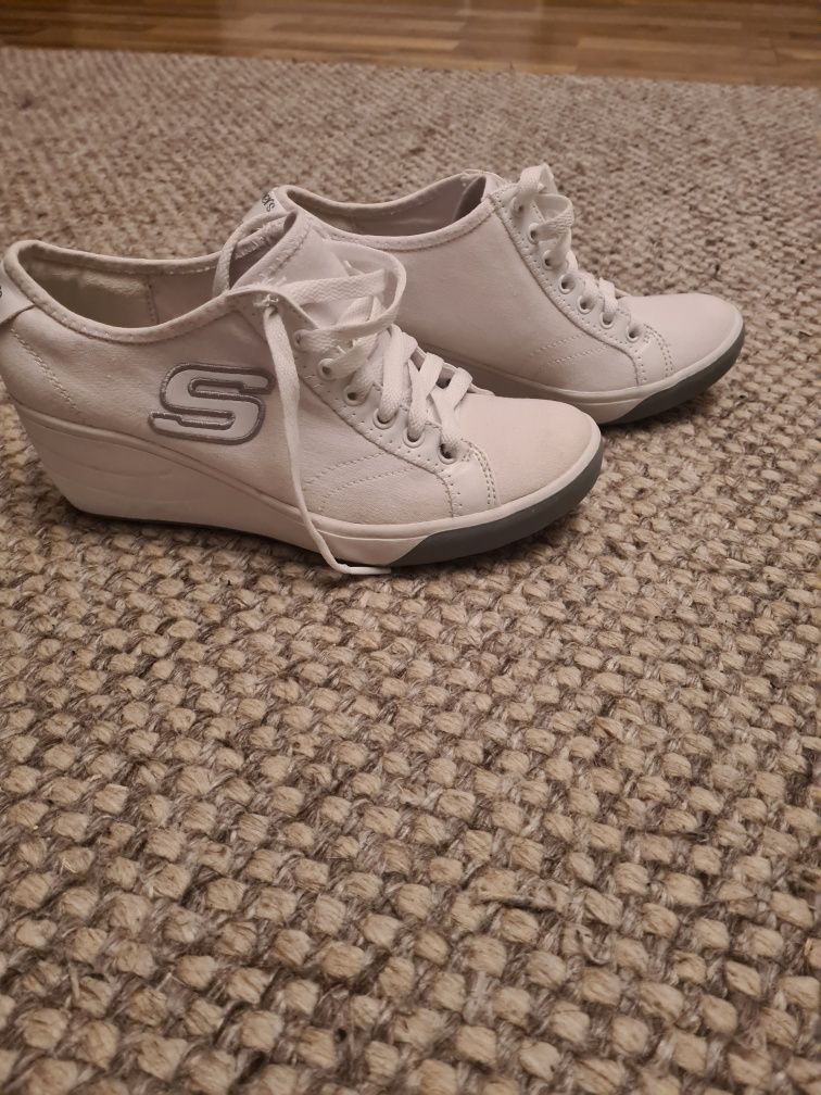 Skechers dama platforma