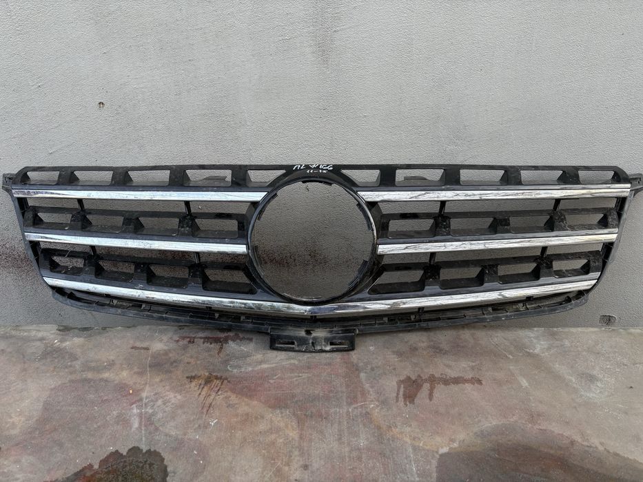 Grila fata mercedes benz ML w166 2011/2012/2013/2014/2015/2016