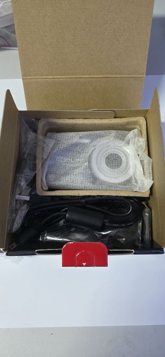 Фотоаппарат Casio EX-ZS15 — Новый! Полный комплект!