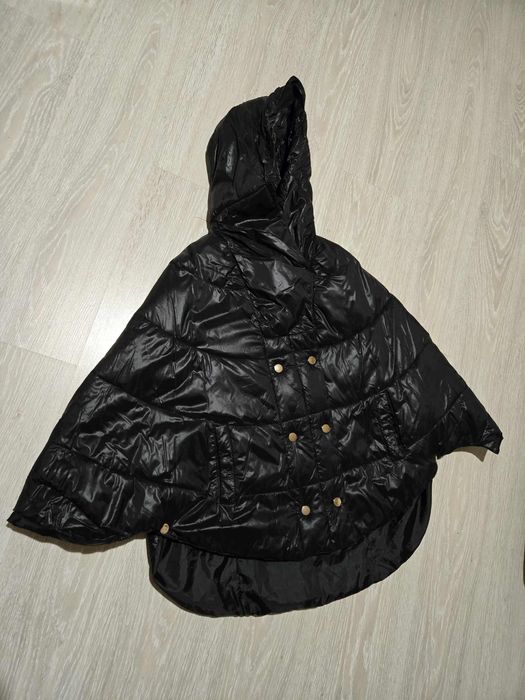 Capa/ Vesta dama Elisabetta Franchi