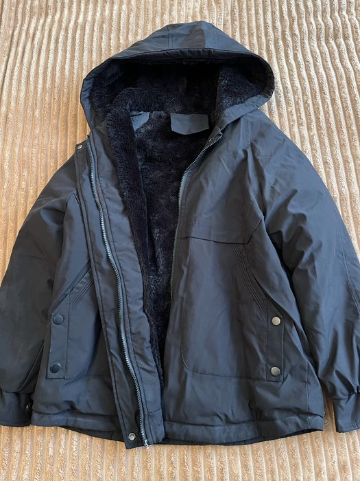 Продам женскую зимнюю куртку