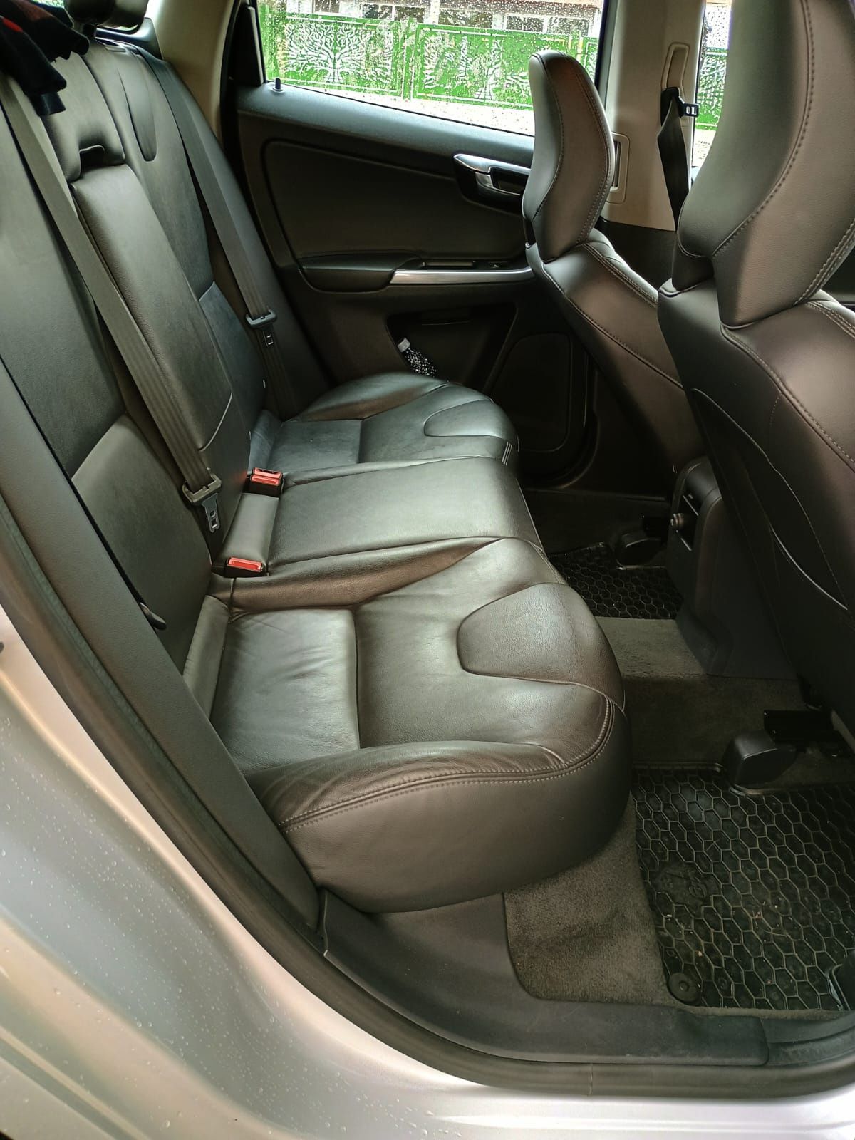 Vând Volvo xc 60