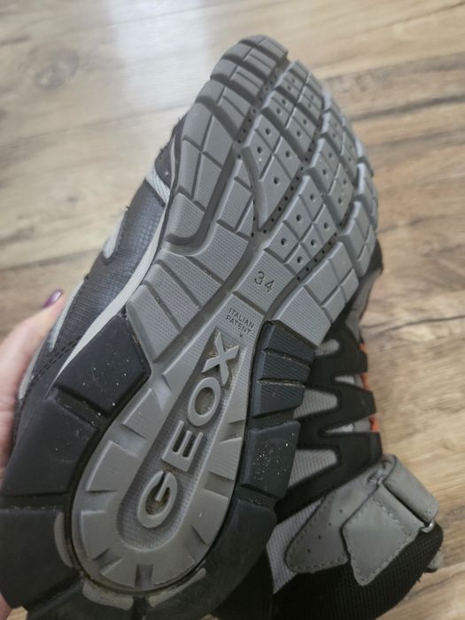 Ghete Geox baieti 34