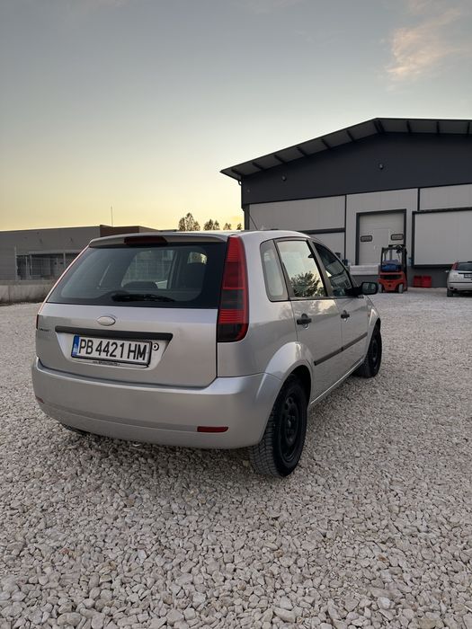 FORD FIESTA 1,4 бензин/газ+климатик за части