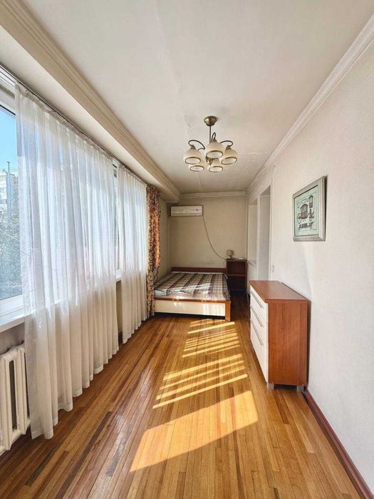 ( К93 ) Срочно продаётся квартира 1в2/4/4 Ц-1, кафе Бибигон