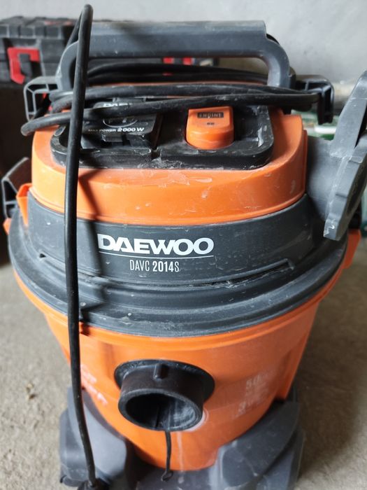 Унестрмент сотилади