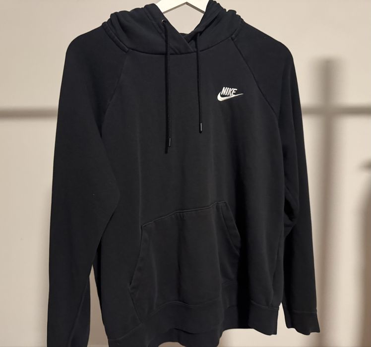 Nike sweatshirt
