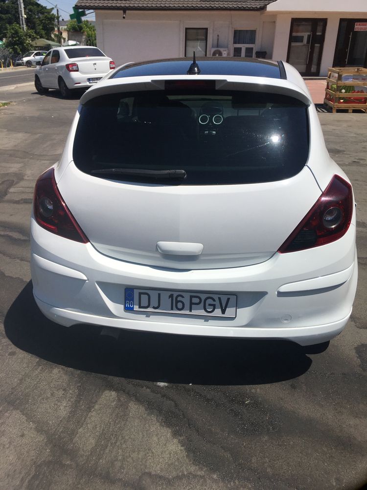 Opel Corsa D 1.4 Editie Limitata