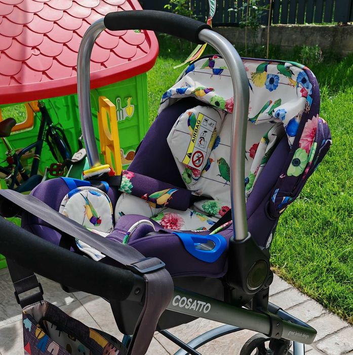 Sistem Cosatto 3 în 1 cu bază ISOFIX - Cărucior + Landou + Scoică