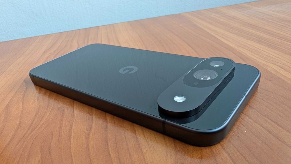 Google Pixel 9 Obsidian, 128 Gb, 12 Gb RAM