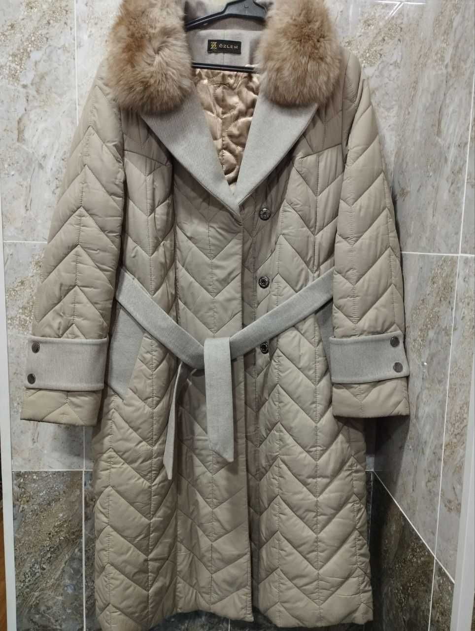 Продается пальто от турецкой фирмы Özlem