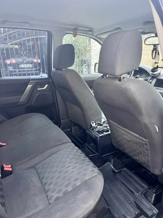 Vând land rover freelander 2