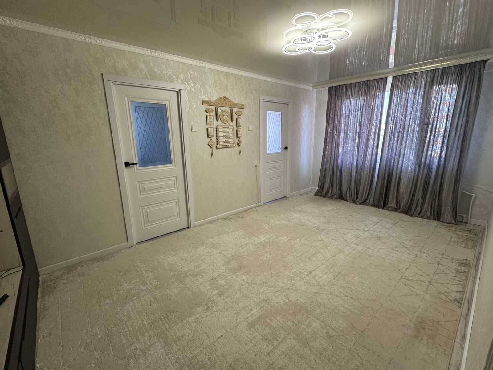 Продается 4 ком квартира район Зиг Заг