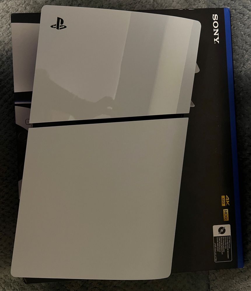 Consola PlayStation 5 Slim Digital Edition (PS5) 1TB, D-Chassis, White