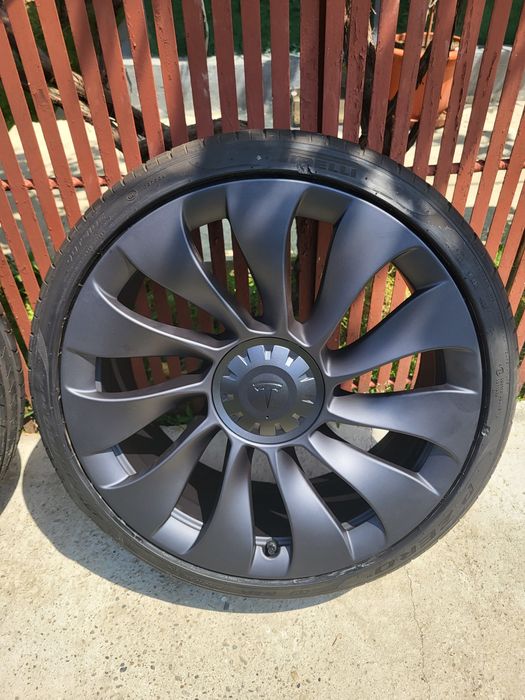 Jante TESLA M3 Uberturbine 20"