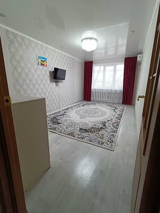 Срочно продам 2 ух ком кв Зиг заг