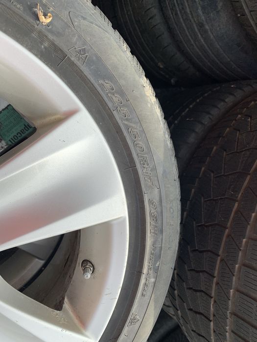 Jante bmw cu anvelope de iarna 225 50 r17