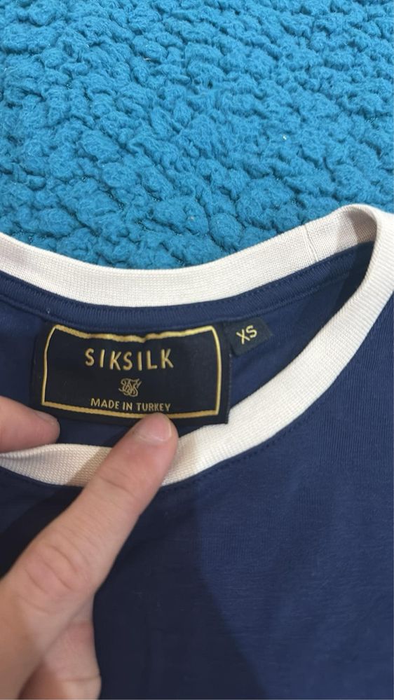 Тениска XS