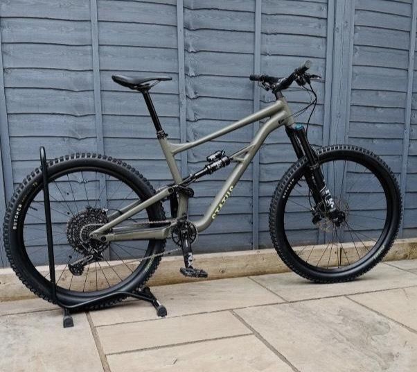 Specialized status 140 size S4/S5 [Large/XL] 2022/23 29/27.5