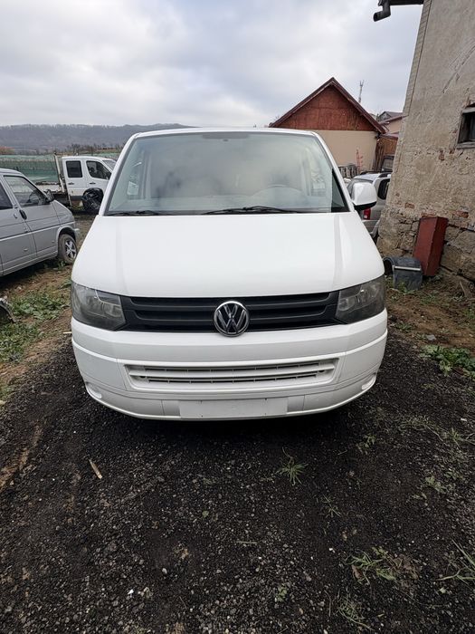 Vw t5 facelift 2.0 tdi 9 locuri