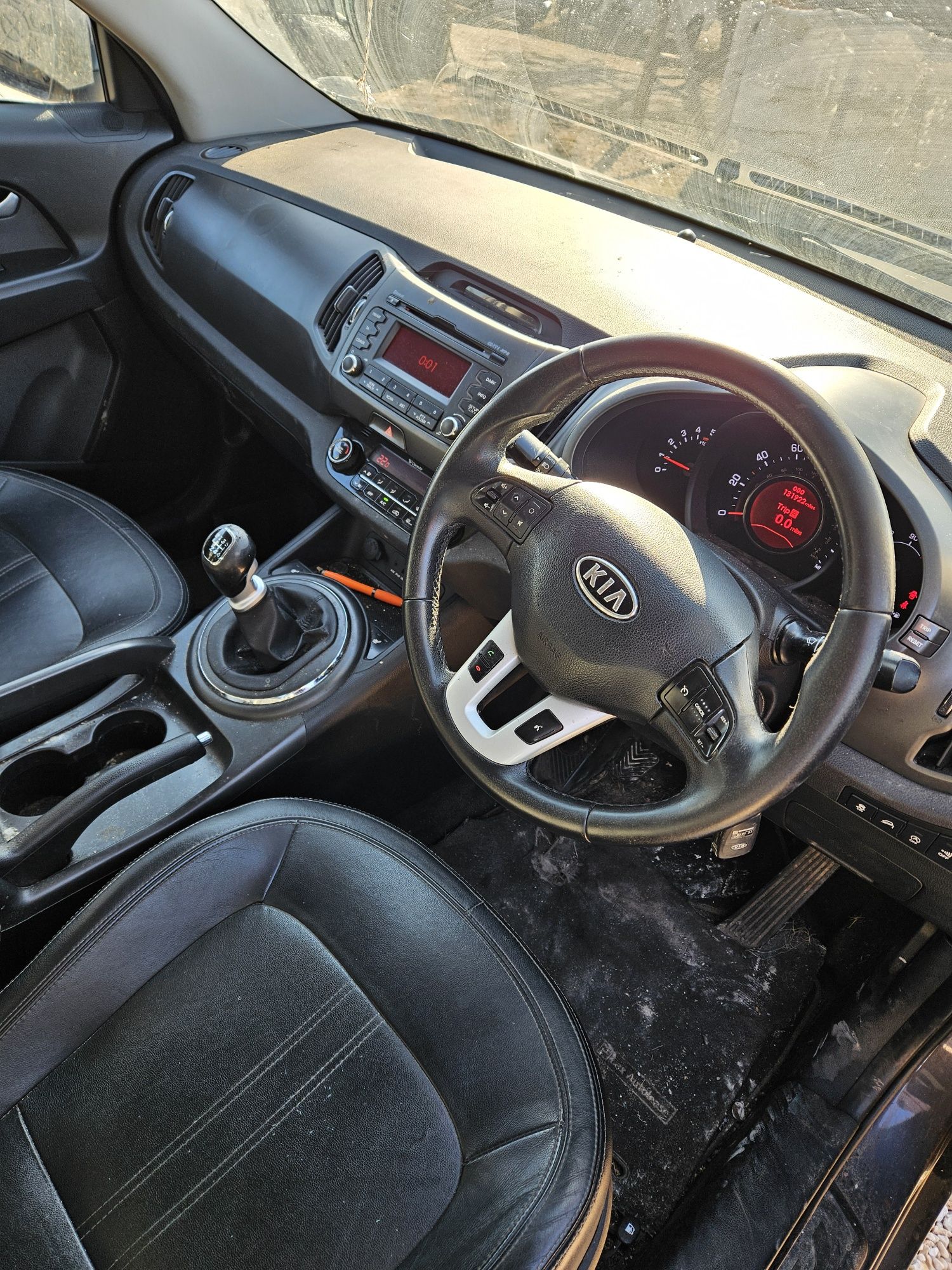 Kia Sportage на части