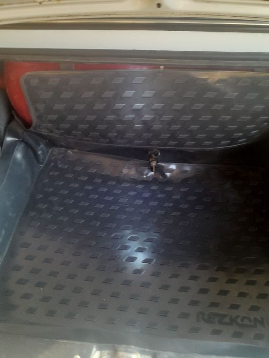 06 jiguli 2001 yil gazi bor tuliq malumot olish uchun  tel qiling