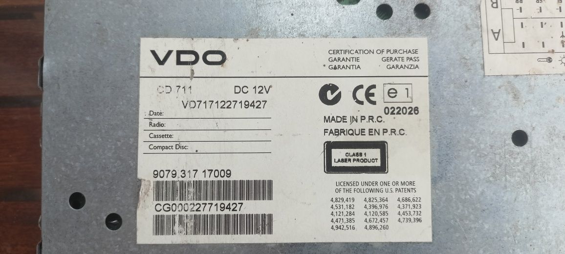Авто плеър CD VDO 711