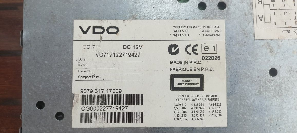 Авто плеър CD за кола Vdo cd 711