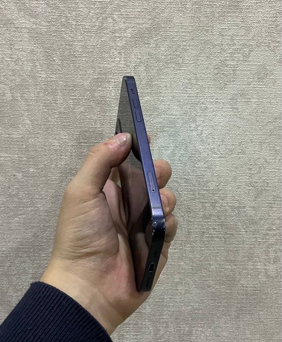 IPhone 12 64gb korobka document