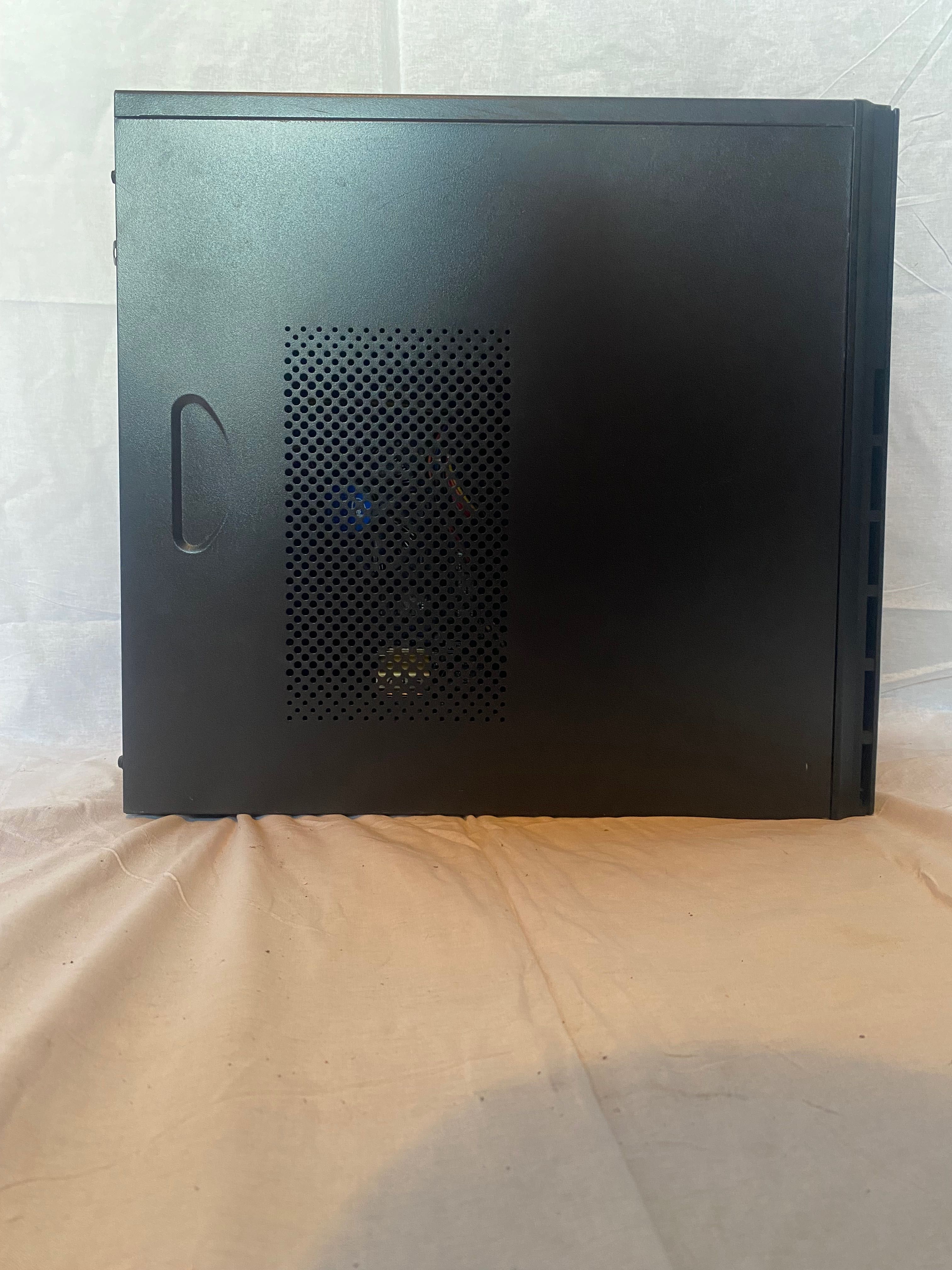 Настолен компютър Antec