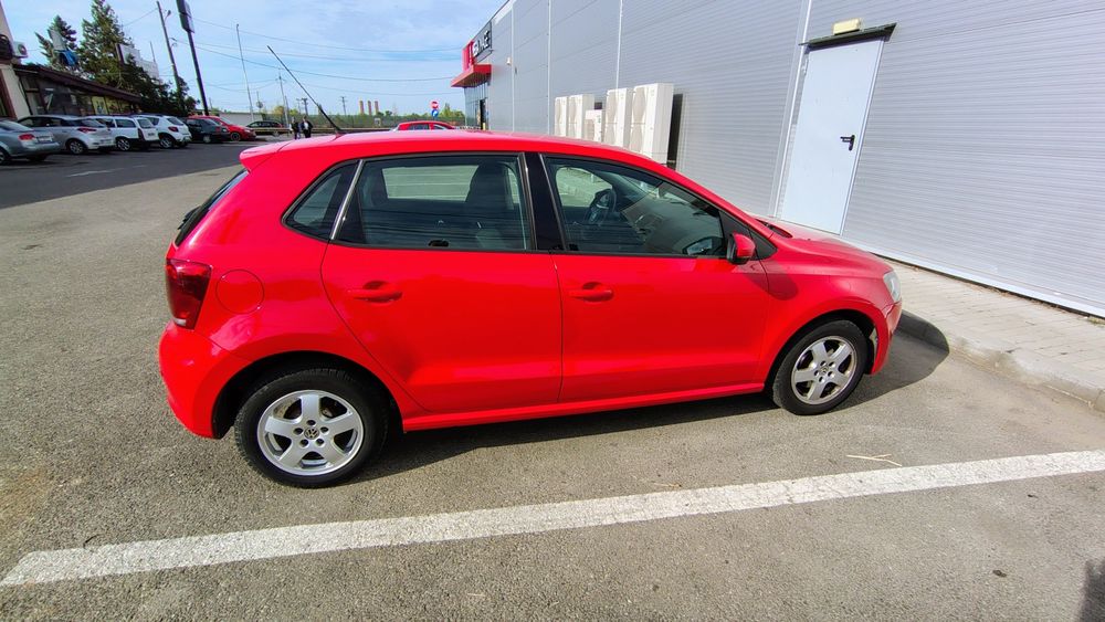 Vand Volkswagen Polo 1,4 benzina