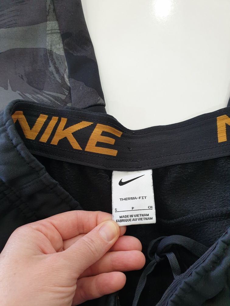 Nike мъжки екип 150 лева