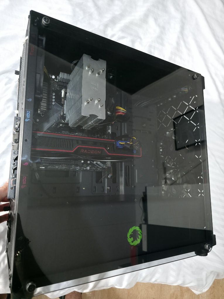PC, RX 6700 XT + Monitor + casti + XAMP Pro, Ryzen5 5600G